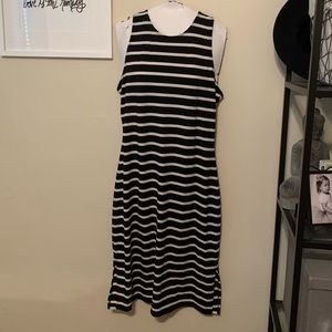 Midi semi-fitted summer dress